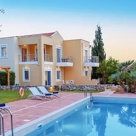 Seaview 2-bedroom 1 With 75 Sqm Shared Pool * Chorafakia