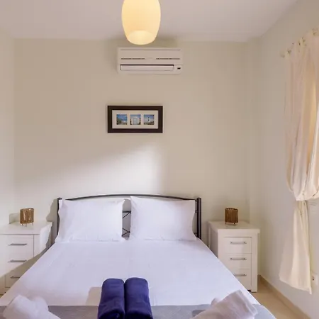 Villa Seaview 2-bedroom 1 With 75 Sqm Shared Pool *